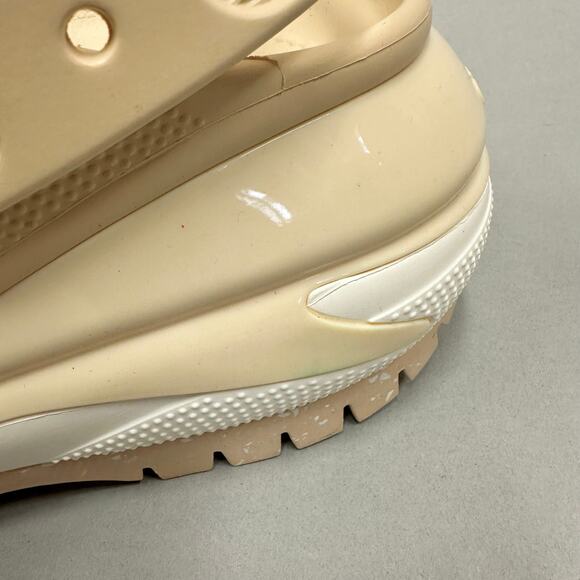 Crocs Mega Crush Clog in Shiitake Women's Size 9 NWT New - Picture 2 of 12